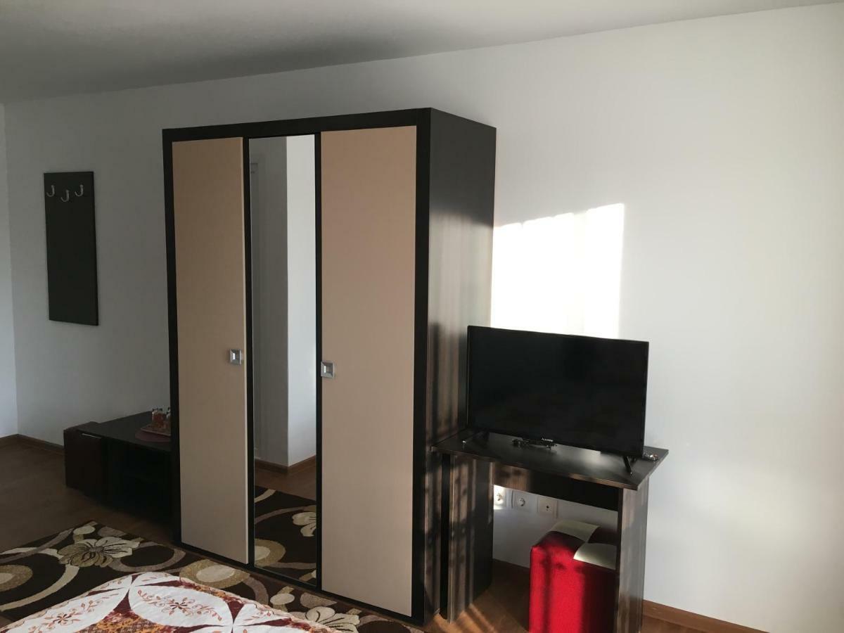 Casa Alba Hotell Sandulesti Eksteriør bilde