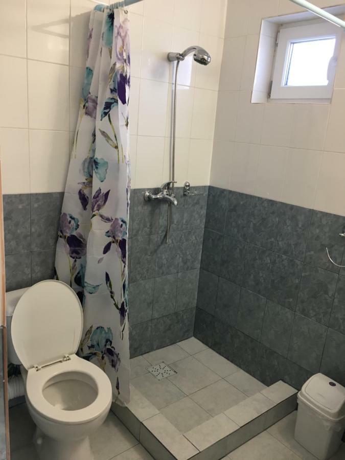Casa Alba Hotell Sandulesti Eksteriør bilde